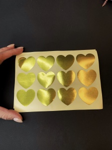 Наклейки 12 сердец