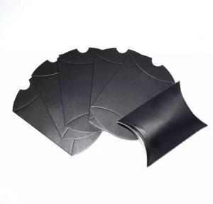 Коробка подарочная 9х6,5х2,6 см Черный