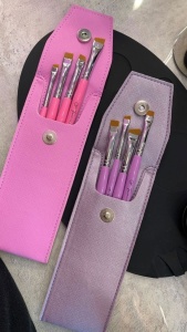 FreiAVIVER Набор кистей для бровей в чехле (4шт), сиреневый